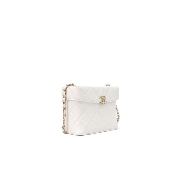 CHANEL White Square Box Bag C-A25994 - Picture 2 of 11